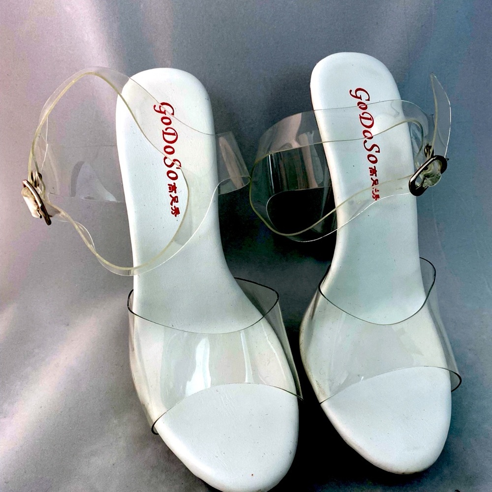Sexy clear sandal dress size 5